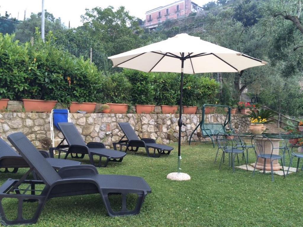 Villino Sally Sorrento Coast П'яно-ді-Сорренто Екстер'єр фото